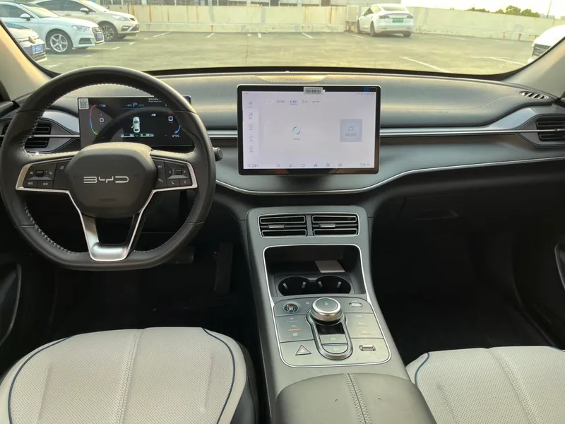 BYD Destroyer 05 2024 Glory Edition DM-i 55KM Luxury type interior photo 8 BYD Destroyer 05 2024 Glory Edition DM-i 55KM Luxury type interior photo 8