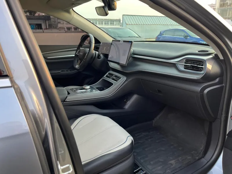 BYD Destroyer 05 2024 Glory Edition DM-i 55KM Luxury type interior photo 9 BYD Destroyer 05 2024 Glory Edition DM-i 55KM Luxury type interior photo 9