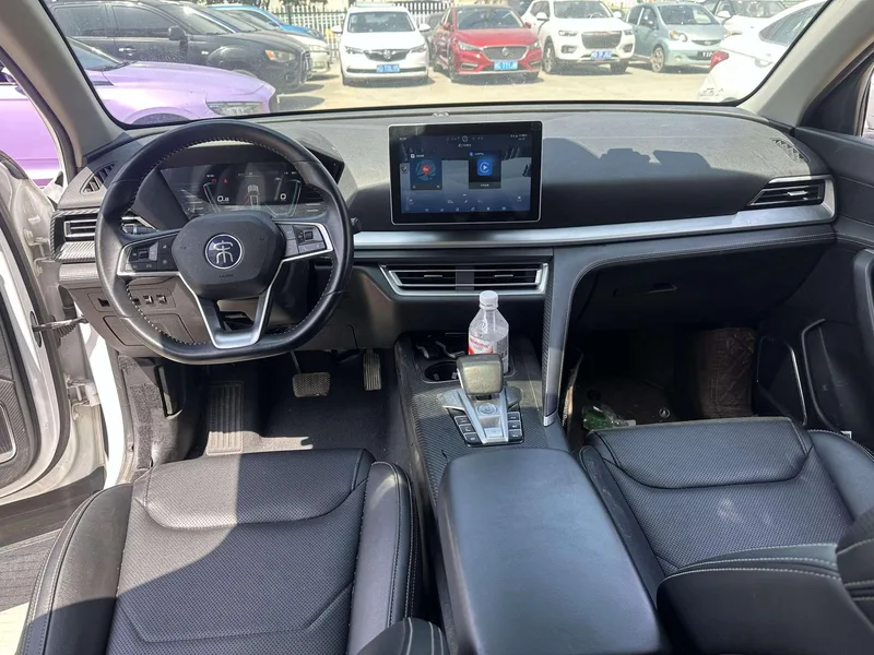 BYD Song Pro 2019 1.5T Automatic Deluxe interior photo 9 BYD Song Pro 2019 1.5T Automatic Deluxe interior photo 9