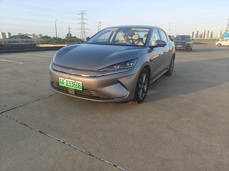 BYD Qin L 2025 545KM Transcendent exterior photo 1 BYD Qin L 2025 545KM Transcendent exterior photo 1