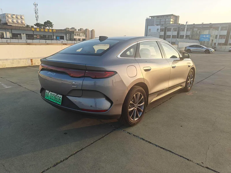 BYD Qin L 2025 545KM Transcendent exterior photo 4 BYD Qin L 2025 545KM Transcendent exterior photo 4