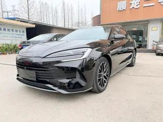 BYD Seal 2023 DM-i 1.5L 121KM De lujo
