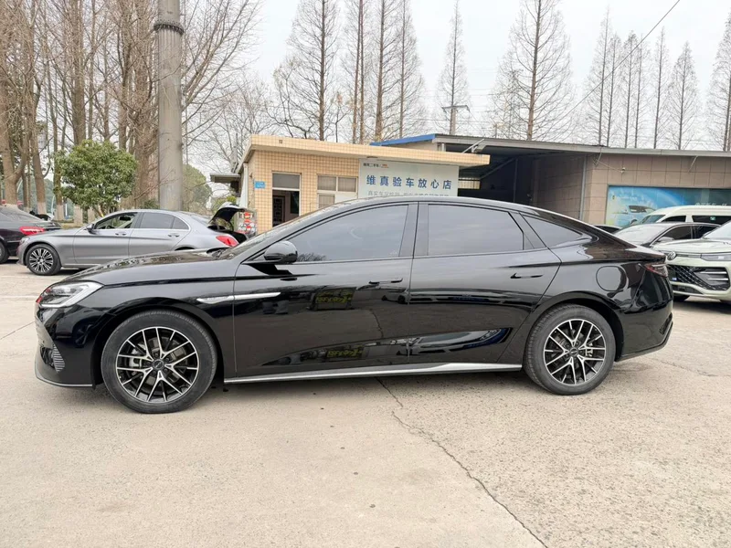 BYD Seal 2023 DM-i 1.5L 121KM Luxury type exterior photo 5 BYD Seal 2023 DM-i 1.5L 121KM Luxury type exterior photo 5