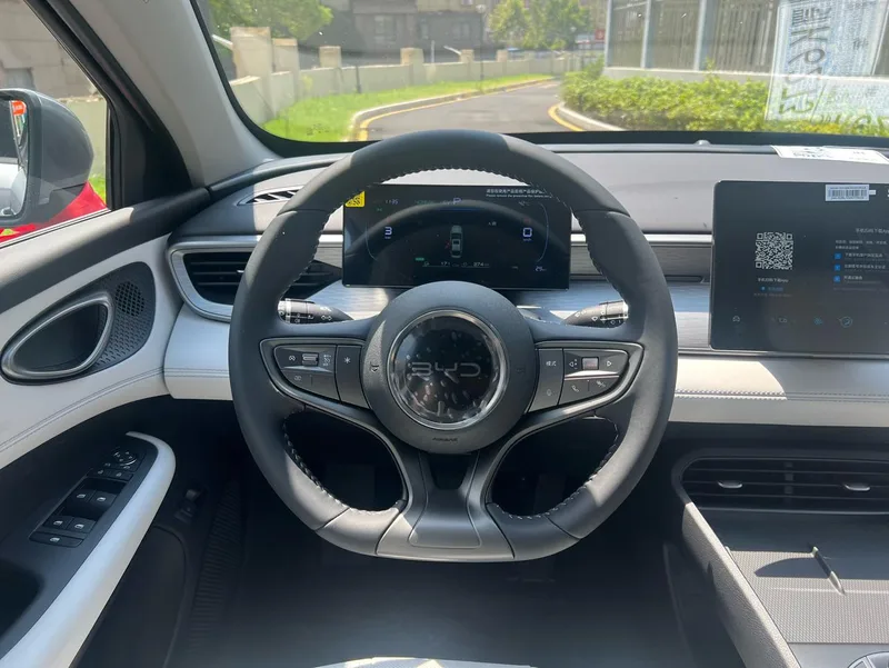 BYD Seal 2025 Smart Driving Version DM-i 55KM Luxury type interior photo 13 BYD Seal 2025 Smart Driving Version DM-i 55KM Luxury type interior photo 13