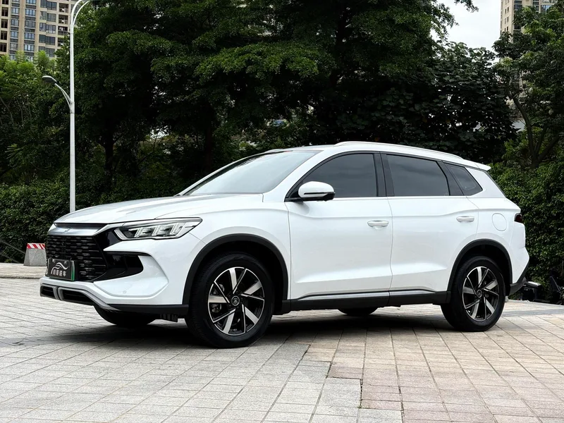 BYD Song Pro 2024 DM-i Glory Edition 71km Pilot type exterior photo 1 BYD Song Pro 2024 DM-i Glory Edition 71km Pilot type exterior photo 1
