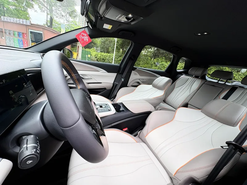 BYD Song Pro 2024 DM-i Glory Edition 71km Pilot type interior photo 7 BYD Song Pro 2024 DM-i Glory Edition 71km Pilot type interior photo 7