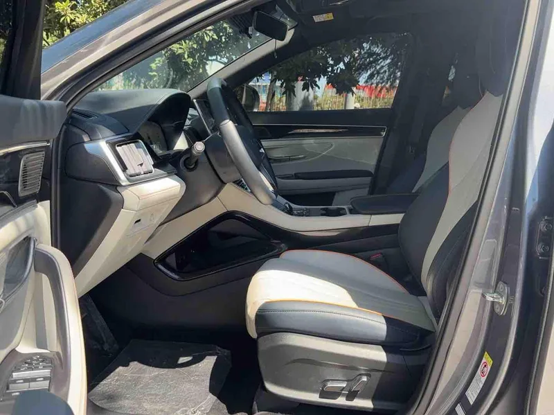 BYD Song PLUS DM 2024 DM-i Glory Edition 110KM Flagship PLUS exterior photo 4 BYD Song PLUS DM 2024 DM-i Glory Edition 110KM Flagship PLUS exterior photo 4
