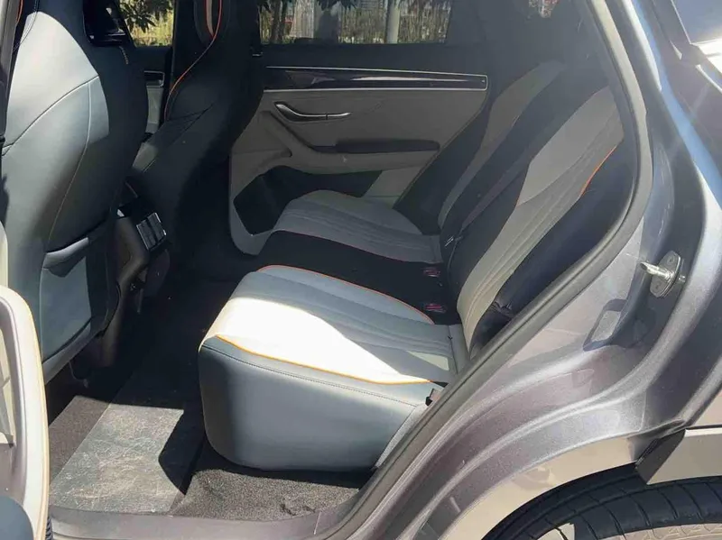 BYD Song PLUS DM 2024 DM-i Glory Edition 110KM Flagship PLUS exterior photo 5 BYD Song PLUS DM 2024 DM-i Glory Edition 110KM Flagship PLUS exterior photo 5
