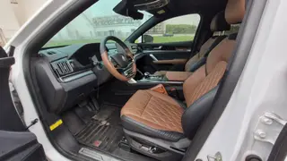 BYD Tang DM 2021 DM-i 1.5T 112KM Premium Trim interior photo 14 BYD Tang DM 2021 DM-i 1.5T 112KM Premium Trim interior photo 14