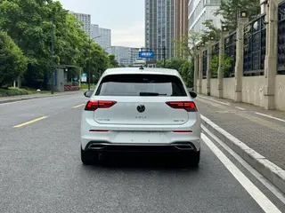 Volkswagen Golf 2024 280TSI DSG Pro 50 Year Legendary Edition exterior photo 4