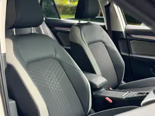 Volkswagen Golf 2024 280TSI DSG Pro 50 Year Legendary Edition interior photo 20