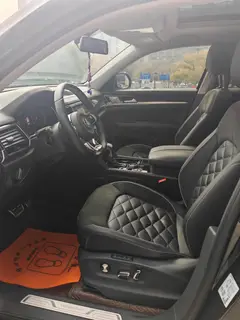 Volkswagen Teramont 2019 Teramont X 380TSI Four-wheel drive exalted deluxe edition interior photo 13 Volkswagen Teramont 2019 Teramont X 380TSI Four-wheel drive exalted deluxe edition interior photo 13