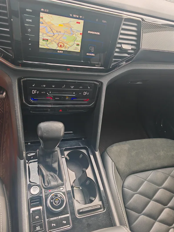 Volkswagen Teramont 2019 Teramont X 380TSI Four-wheel drive exalted deluxe edition interior photo 14 Volkswagen Teramont 2019 Teramont X 380TSI Four-wheel drive exalted deluxe edition interior photo 14