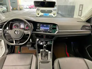 Volkswagen Sagitar 2019 280TSI DSG Comfortable Country VI exterior photo 8 Volkswagen Sagitar 2019 280TSI DSG Comfortable Country VI exterior photo 8