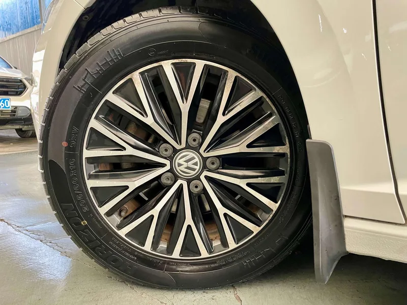 Volkswagen Sagitar 2019 280TSI DSG Comfortable Country VI interior photo 17 Volkswagen Sagitar 2019 280TSI DSG Comfortable Country VI interior photo 17