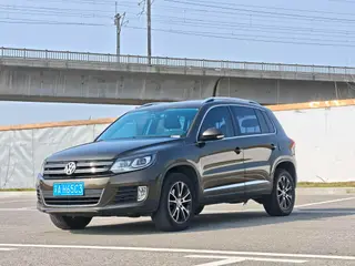 Volkswagen Tiguan 2015 1.8TSI Type de luxe automatique à deux roues motrices extérieur photo 1 Volkswagen Tiguan 2015 1.8TSI Type de luxe automatique à deux roues motrices extérieur photo 1