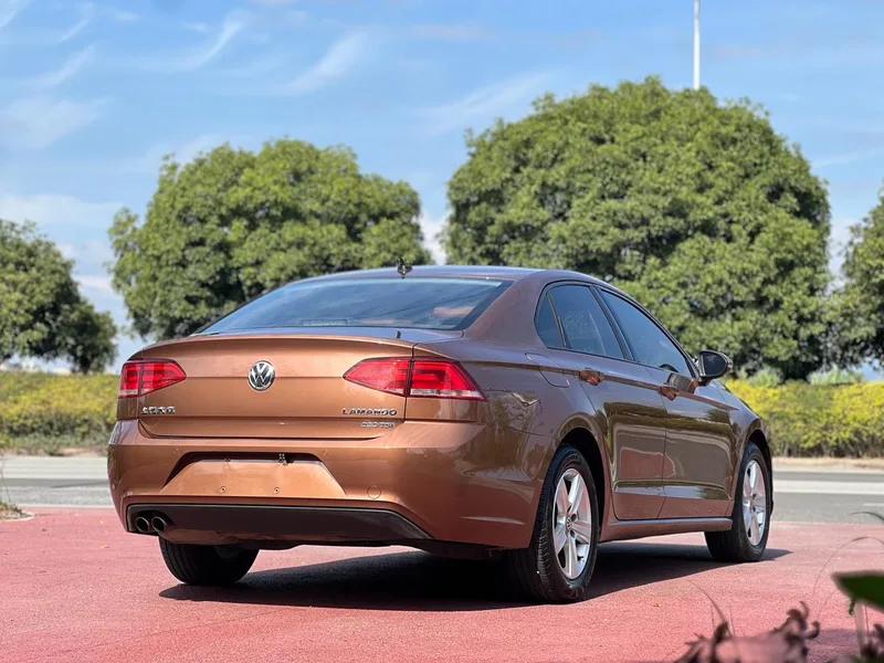 Volkswagen Lamando 2018 230TSI DSG Fashion Edition exterior photo 5 Volkswagen Lamando 2018 230TSI DSG Fashion Edition exterior photo 5