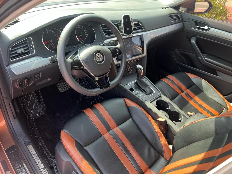 Volkswagen Lamando 2018 230TSI DSG Fashion Edition interior photo 11 Volkswagen Lamando 2018 230TSI DSG Fashion Edition interior photo 11