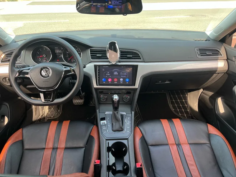 Volkswagen Lamando 2018 230TSI DSG Fashion Edition interior photo 12 Volkswagen Lamando 2018 230TSI DSG Fashion Edition interior photo 12