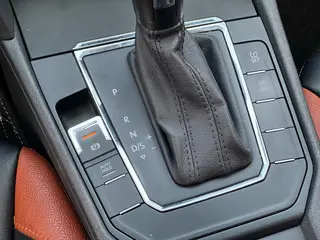 Volkswagen Lamando 2018 230TSI DSG Fashion Edition interior photo 17 Volkswagen Lamando 2018 230TSI DSG Fashion Edition interior photo 17