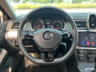 Volkswagen Lamando 2018 230TSI DSG Fashion Edition interior photo 18 Volkswagen Lamando 2018 230TSI DSG Fashion Edition interior photo 18