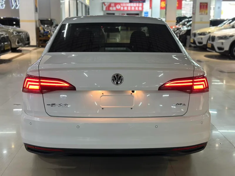 Volkswagen Bora 2020 1.5L Automatic fashion type exterior photo 5 Volkswagen Bora 2020 1.5L Automatic fashion type exterior photo 5