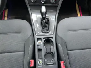 Volkswagen Golf 2018 230TSI Automatic Comfort Type interior photo 16 Volkswagen Golf 2018 230TSI Automatic Comfort Type interior photo 16