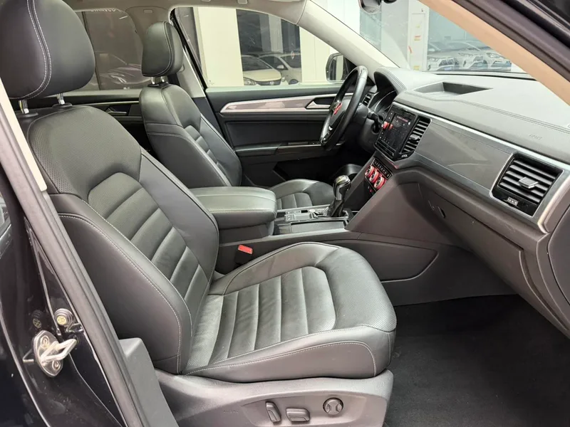 Volkswagen Teramont 2019 330TSI Two-wheel drive luxury edition China V interior photo 18 Volkswagen Teramont 2019 330TSI Two-wheel drive luxury edition China V interior photo 18