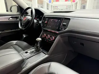 Volkswagen Teramont 2019 330TSI Two-wheel drive luxury edition China V interior photo 19 Volkswagen Teramont 2019 330TSI Two-wheel drive luxury edition China V interior photo 19