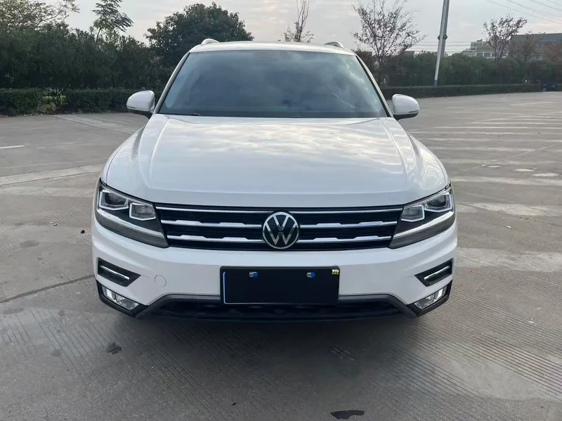 Volkswagen Tiguan L 2021 330TSI Auto Two-Drive Smart Edition exterior photo 2 Volkswagen Tiguan L 2021 330TSI Auto Two-Drive Smart Edition exterior photo 2