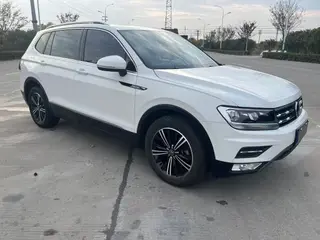 Volkswagen Tiguan L 2021 330TSI Auto Two-Drive Smart Edition exterior photo 3 Volkswagen Tiguan L 2021 330TSI Auto Two-Drive Smart Edition exterior photo 3