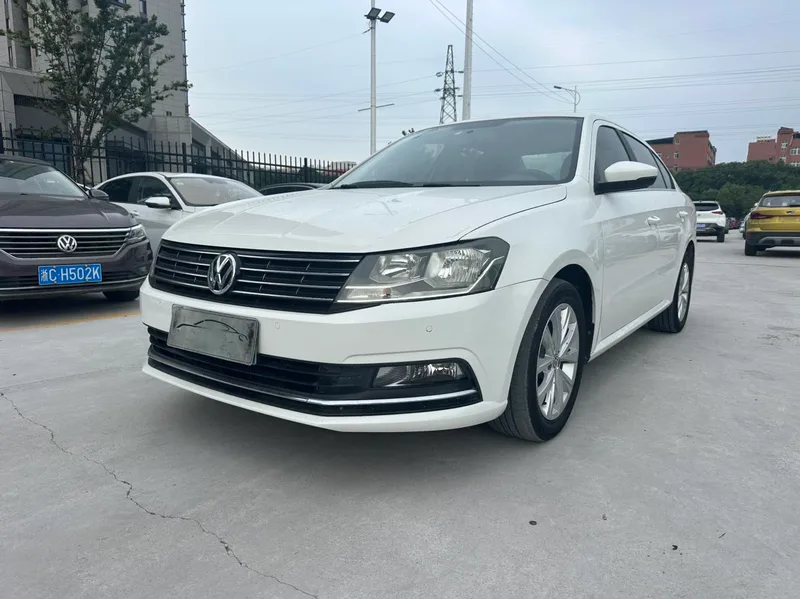 Volkswagen Lavida 2017 1.6L Automatic Fashion Edition exterior photo 1 Volkswagen Lavida 2017 1.6L Automatic Fashion Edition exterior photo 1