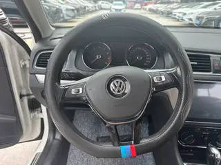 Volkswagen Lavida 2017 1.6L Automatic Fashion Edition interior photo 12 Volkswagen Lavida 2017 1.6L Automatic Fashion Edition interior photo 12