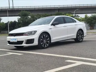 Volkswagen Lamando 2017 2.0T GTS exterior photo 1 Volkswagen Lamando 2017 2.0T GTS exterior photo 1