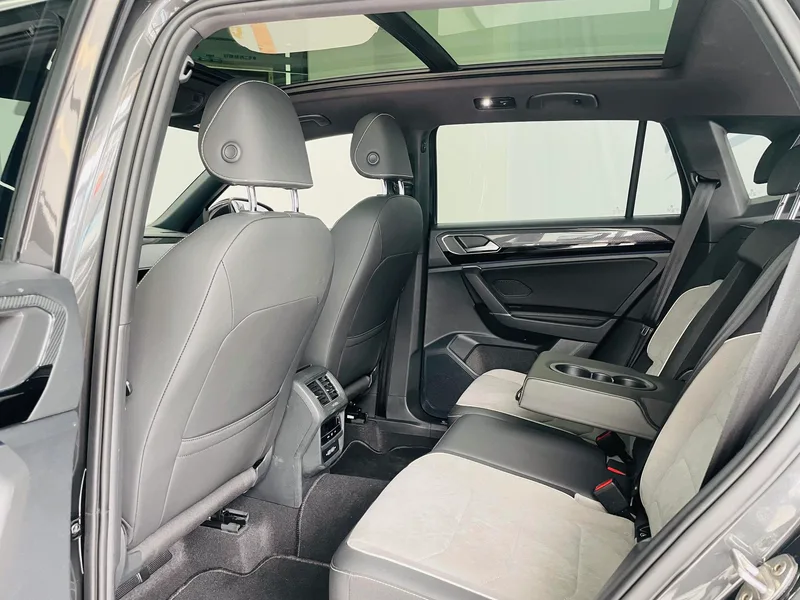 Volkswagen Tayron 2022 380TSI Quatre roues motrices R-Line Version Zhilian intérieur photo 10 Volkswagen Tayron 2022 380TSI Quatre roues motrices R-Line Version Zhilian intérieur photo 10