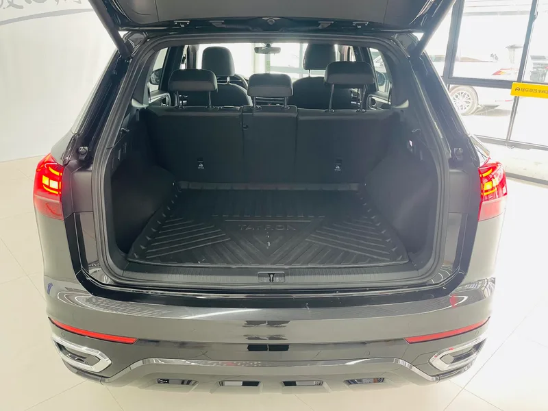 Volkswagen Tayron 2022 380TSI Quatre roues motrices R-Line Version Zhilian intérieur photo 15 Volkswagen Tayron 2022 380TSI Quatre roues motrices R-Line Version Zhilian intérieur photo 15