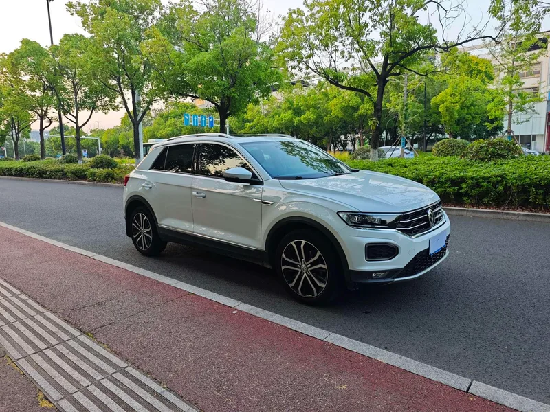 Volkswagen T-Cross 2020 280TSI DSG Tracción a dos ruedas, versión cómoda exterior foto 3 Volkswagen T-Cross 2020 280TSI DSG Tracción a dos ruedas, versión cómoda exterior foto 3