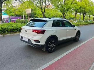 Volkswagen T-Cross 2020 280TSI DSG Tracción a dos ruedas, versión cómoda interior foto 13 Volkswagen T-Cross 2020 280TSI DSG Tracción a dos ruedas, versión cómoda interior foto 13