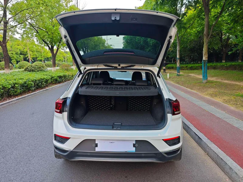 Volkswagen T-Cross 2020 280TSI DSG Tracción a dos ruedas, versión cómoda interior foto 14 Volkswagen T-Cross 2020 280TSI DSG Tracción a dos ruedas, versión cómoda interior foto 14