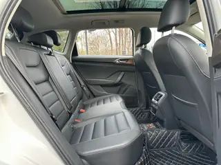 Volkswagen Tharu 2020 330TSI Four-wheel drive deluxe edition Country VI interior photo 13 Volkswagen Tharu 2020 330TSI Four-wheel drive deluxe edition Country VI interior photo 13