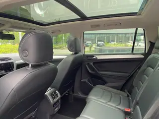 Volkswagen Tiguan L 2021 280TSI Auto Two-Drive Smart Edition interior photo 6 Volkswagen Tiguan L 2021 280TSI Auto Two-Drive Smart Edition interior photo 6