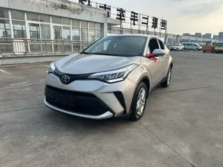 Toyota C-HR 2022 2.0L Versión cómoda