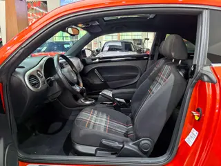 Volkswagen Beetle 2016 180TSI Club version exterior photo 6 Volkswagen Beetle 2016 180TSI Club version exterior photo 6