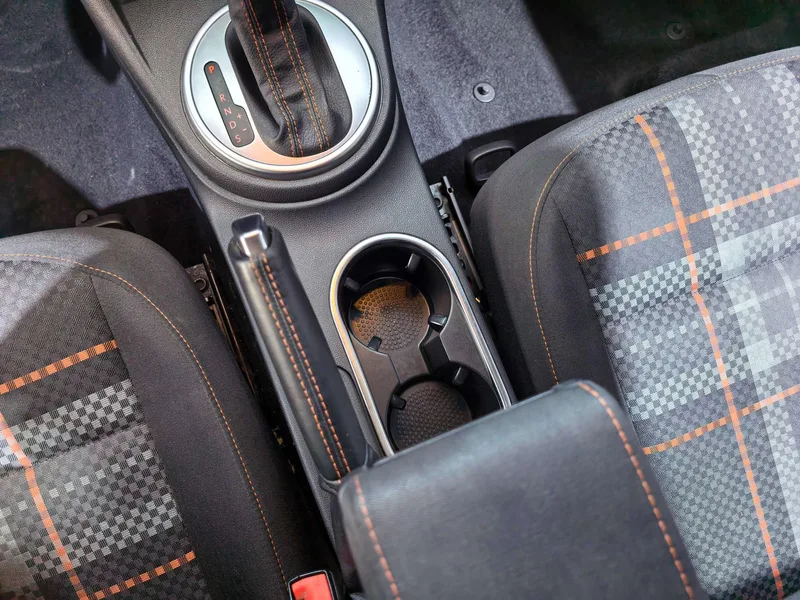 Volkswagen Beetle 2016 180TSI Club version interior photo 12 Volkswagen Beetle 2016 180TSI Club version interior photo 12