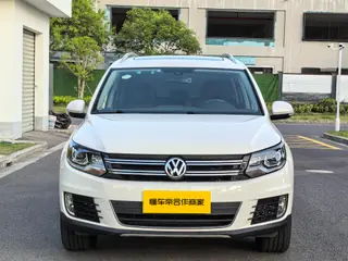 Volkswagen Tiguan 2016 300TSI Édition de luxe à quatre roues motrices automatique extérieur photo 2 Volkswagen Tiguan 2016 300TSI Édition de luxe à quatre roues motrices automatique extérieur photo 2