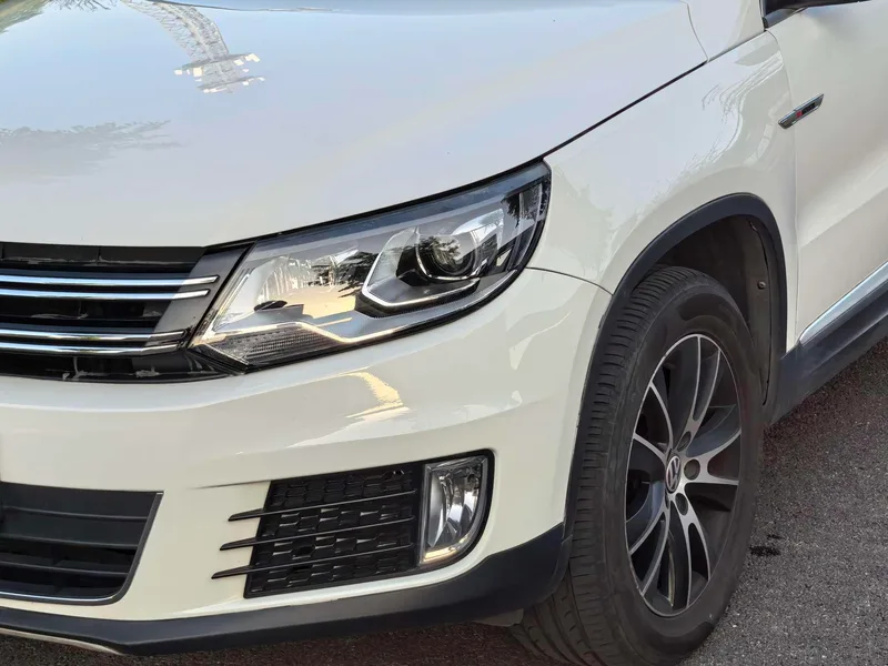 Volkswagen Tiguan 2016 300TSI Édition de luxe à quatre roues motrices automatique extérieur photo 5 Volkswagen Tiguan 2016 300TSI Édition de luxe à quatre roues motrices automatique extérieur photo 5