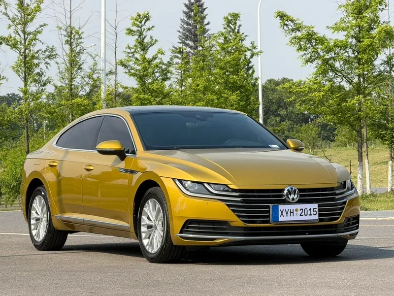 Volkswagen CC 2019 330TSI Charm Yan Edition China V exterior photo 3 Volkswagen CC 2019 330TSI Charm Yan Edition China V exterior photo 3