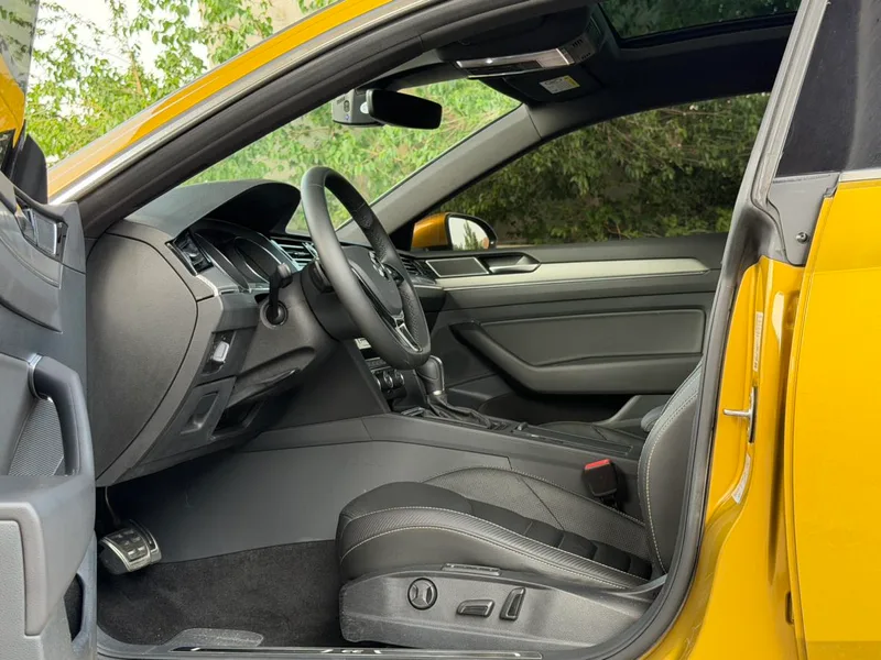 Volkswagen CC 2019 330TSI Charm Yan Edition China V exterior photo 5 Volkswagen CC 2019 330TSI Charm Yan Edition China V exterior photo 5