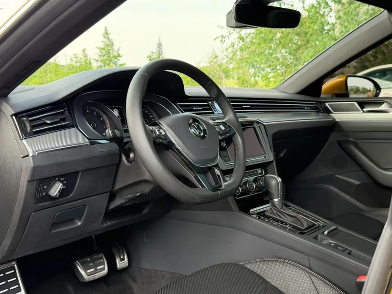 Volkswagen CC 2019 330TSI Charm Yan Edition China V exterior photo 6 Volkswagen CC 2019 330TSI Charm Yan Edition China V exterior photo 6