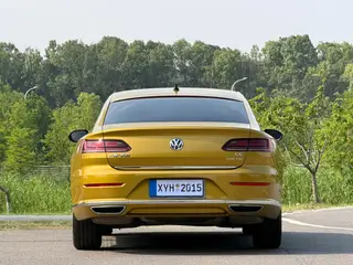Volkswagen CC 2019 330TSI Charm Yan Edition China V interior photo 16 Volkswagen CC 2019 330TSI Charm Yan Edition China V interior photo 16